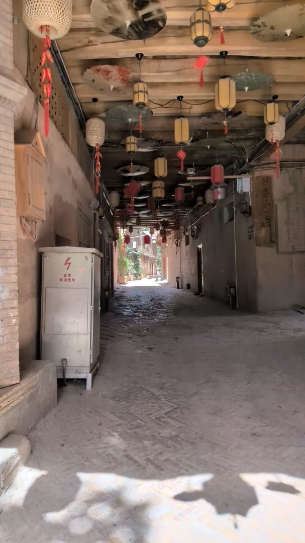 Day 31+32: Through the Taklamakan to Kashgar - 12.000 km - The Complete Silk Road #silkroad