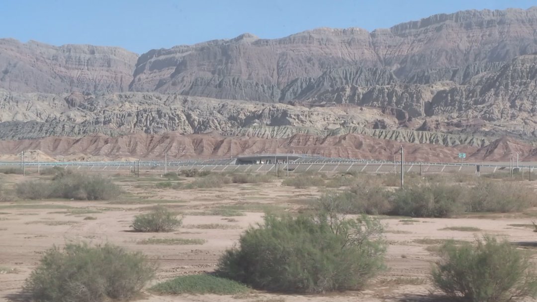 Day 31+32: Through the Taklamakan to Kashgar - 12.000 km - The Complete Silk Road #silkroad