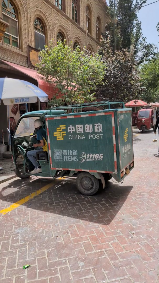 Day 33: Kashgar, Gate to the Silkroad - 12.000 km - The Complete Silk Road #silkroad