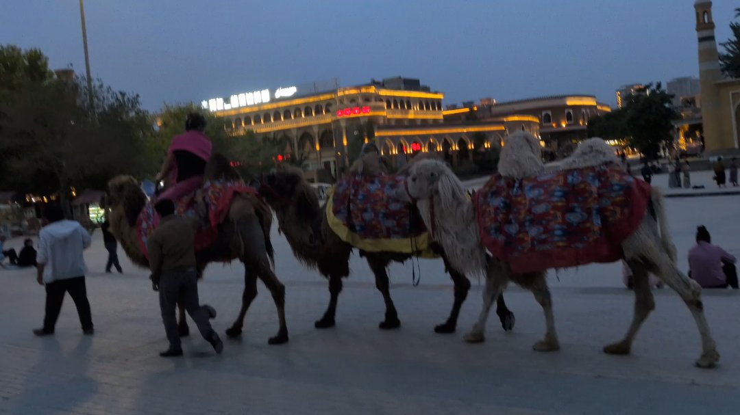 Day 33: Kashgar, Gate to the Silkroad - 12.000 km - The Complete Silk Road #silkroad