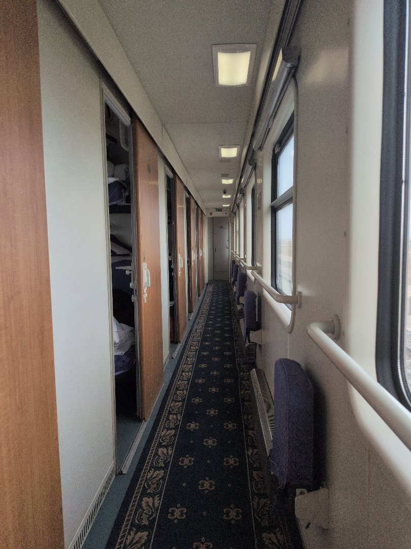 Day 34+35+36: 44 hours on a train: Taklamakan and Parts of Tibet - 12.000 km - The Complete Silk Road #silkroad
