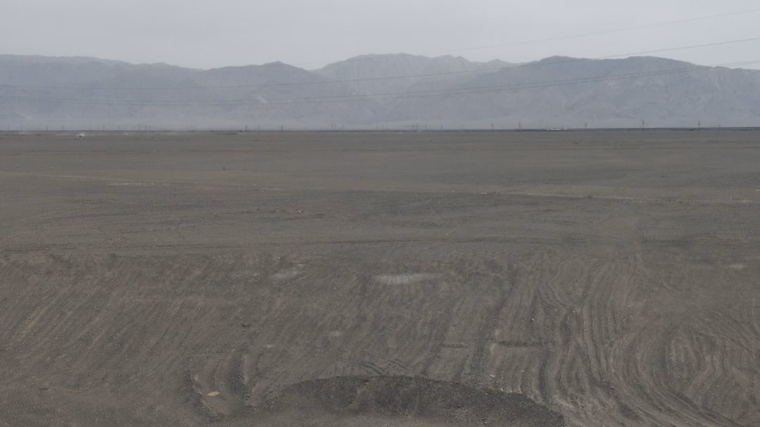 Day 34+35+36: 44 hours on a train: Taklamakan and Parts of Tibet - 12.000 km - The Complete Silk Road #silkroad