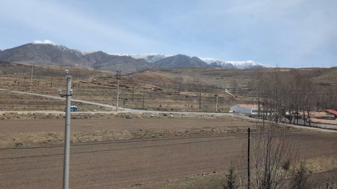 Day 34+35+36: 44 hours on a train: Taklamakan and Parts of Tibet - 12.000 km - The Complete Silk Road #silkroad