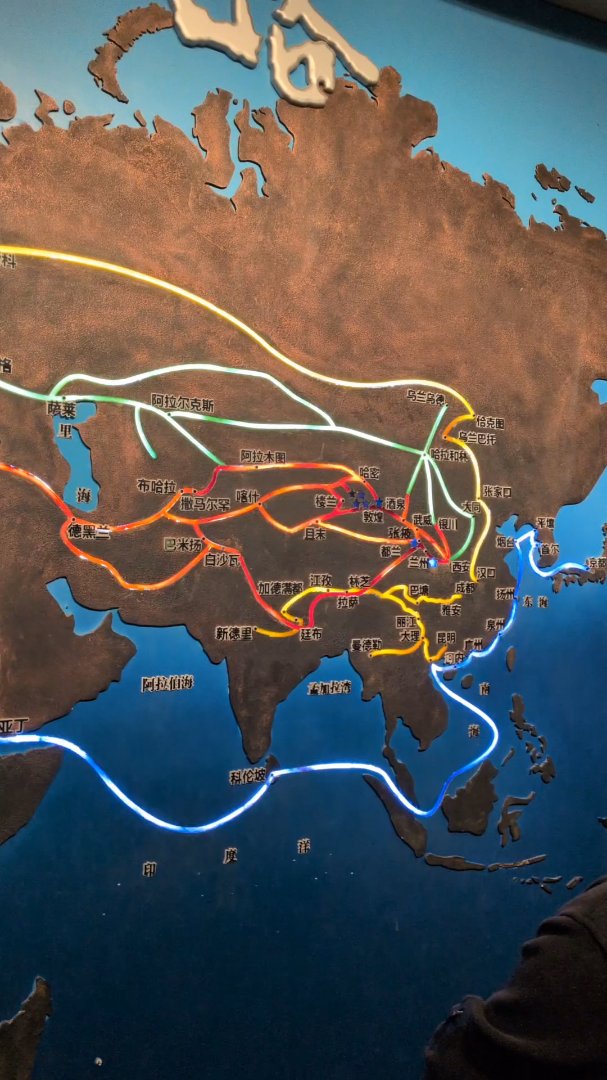 Day 37: Mayday in Lanzhou - 12.000 km - The Complete Silk Road #silkroad