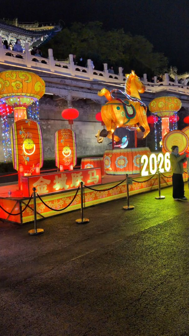 Day 37: Mayday in Lanzhou - 12.000 km - The Complete Silk Road #silkroad