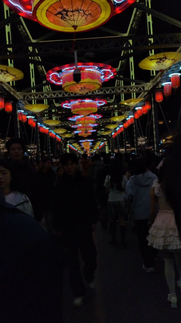 Day 37: Mayday in Lanzhou - 12.000 km - The Complete Silk Road #silkroad