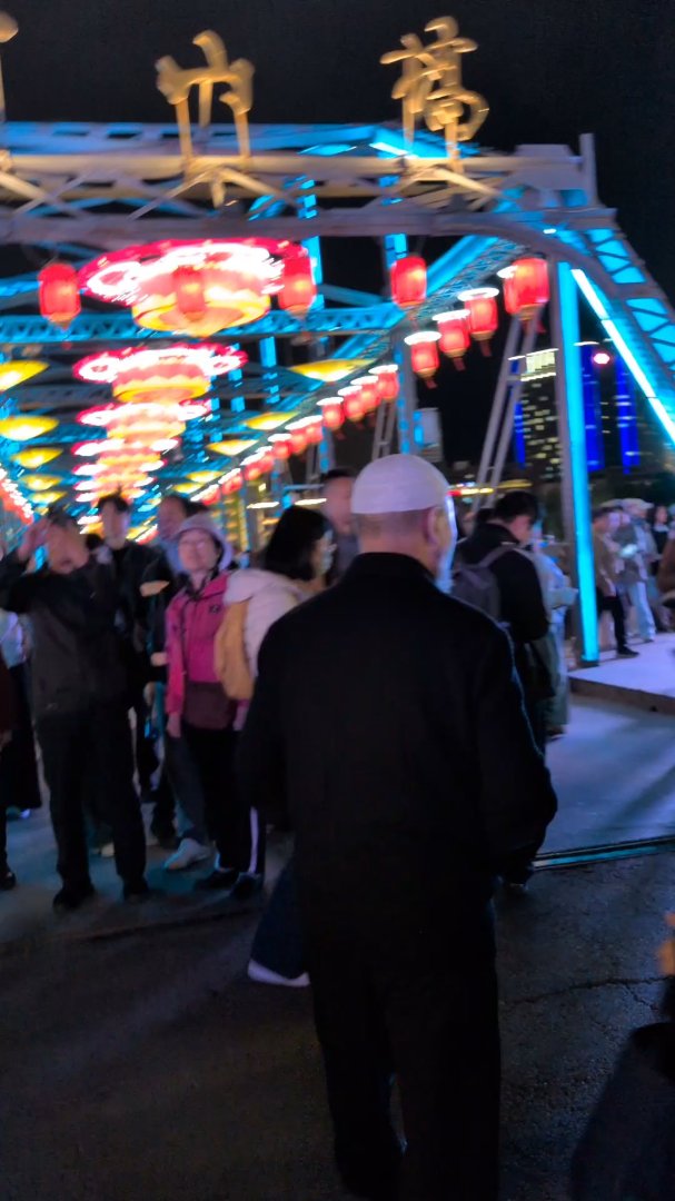 Day 37: Mayday in Lanzhou - 12.000 km - The Complete Silk Road #silkroad