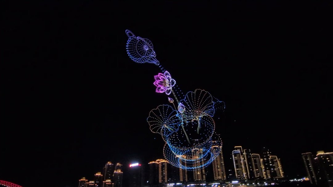 Day 40: Sightseeing and Drone Show in Chongqing - 20.000 km - Off to Singapore #homerun