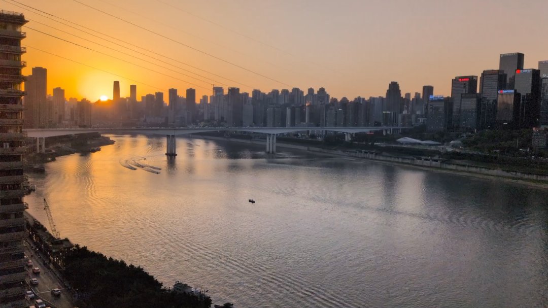 Day 40: Sightseeing and Drone Show in Chongqing - 20.000 km - Off to Singapore #homerun